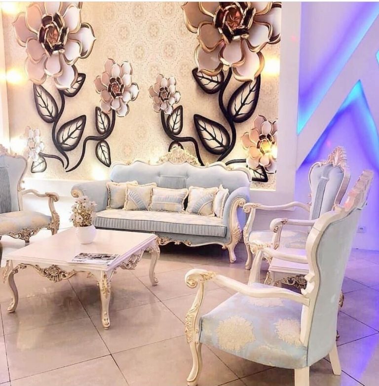 مبل کلاسیک مدل نگین دسته چوبی