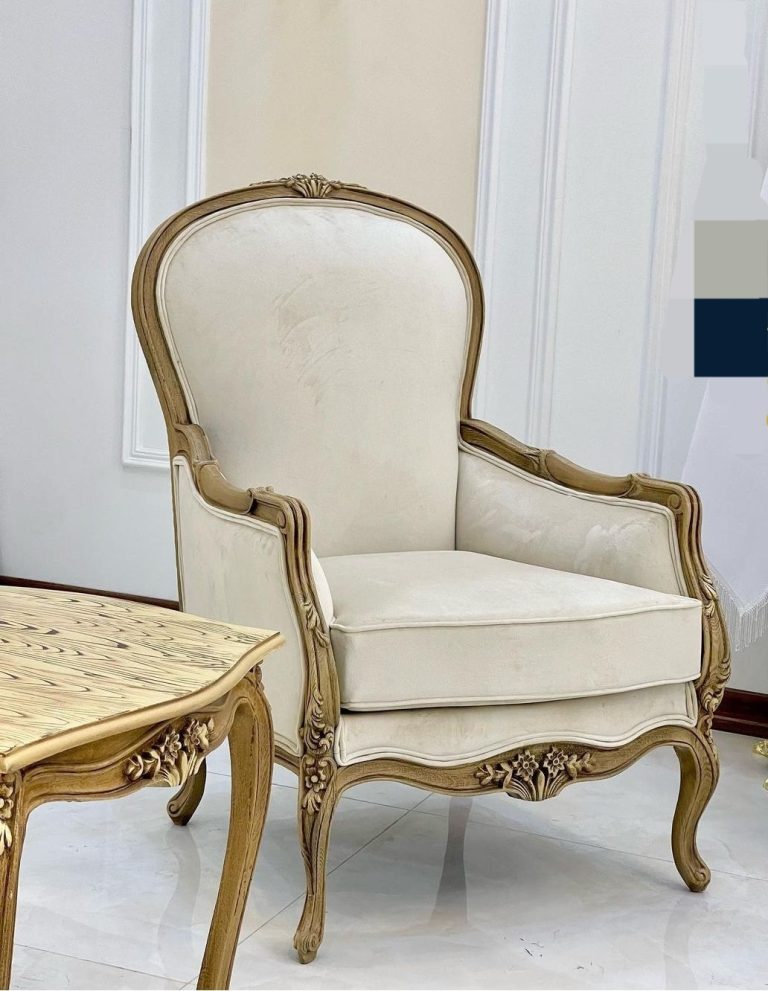 مبل کلاسیک مدل نووین