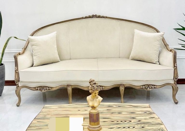 مبل کلاسیک مدل نووین