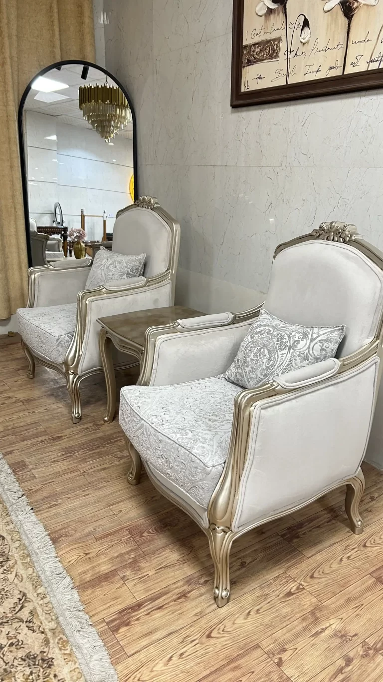 مبل کلاسیک مدل ۳ گل ابزاری