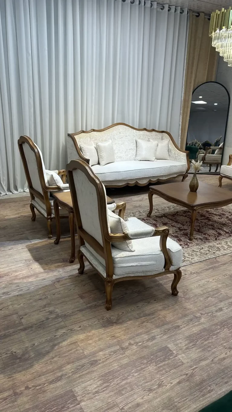 مبل کلاسیک مدل آبشاری