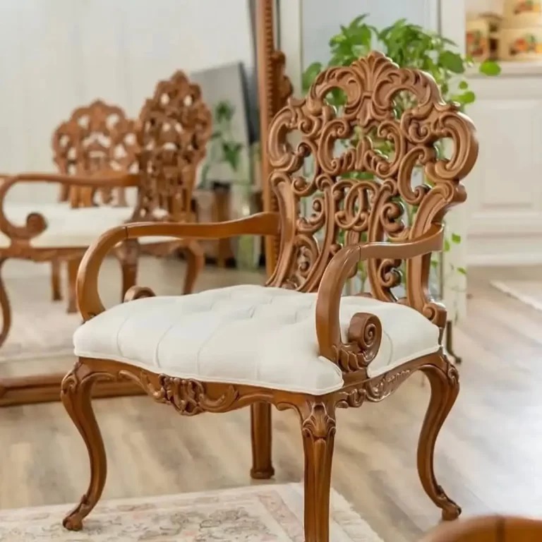 ویژگی ظاهری مبل کلاسیک